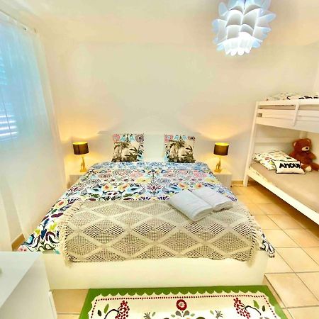 Villa Magellan, Walkable Orient Bay Beach, Private Pool Экстерьер фото