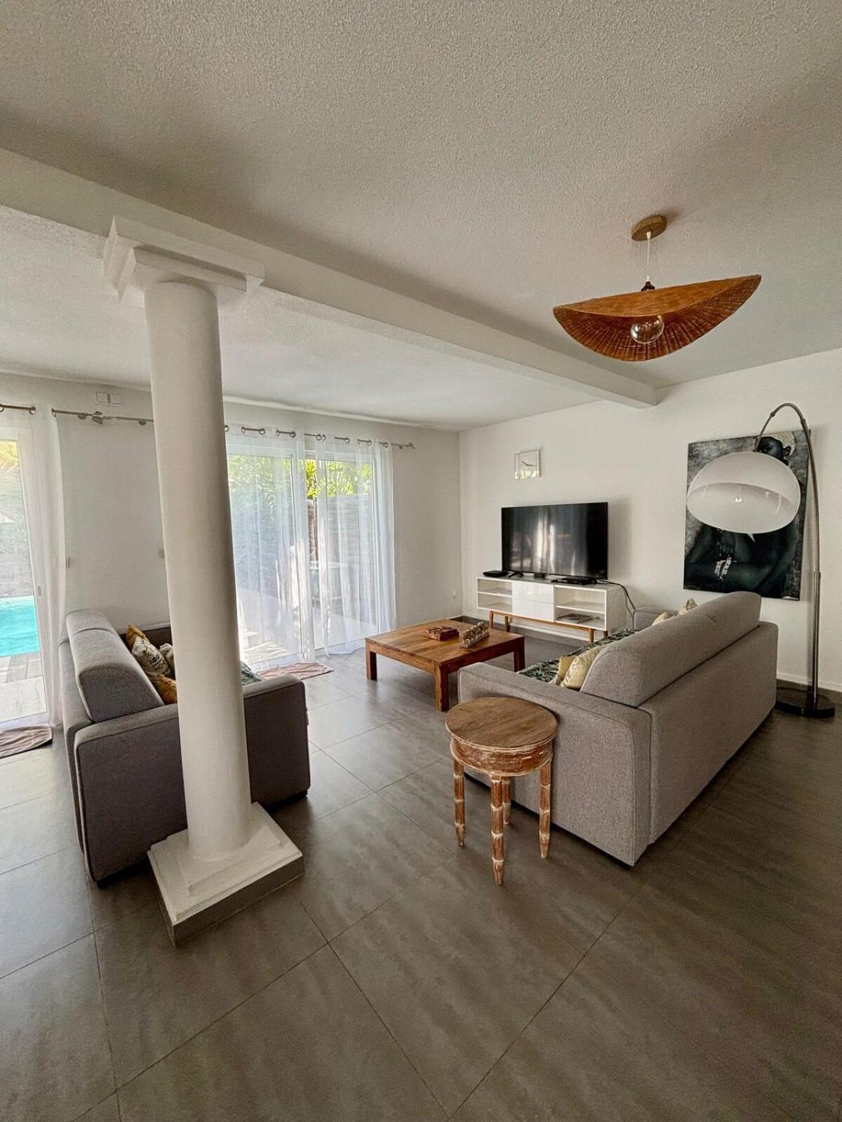 Villa Magellan, Walkable Orient Bay Beach, Private Pool Экстерьер фото